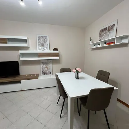 Apartment A La Spezia